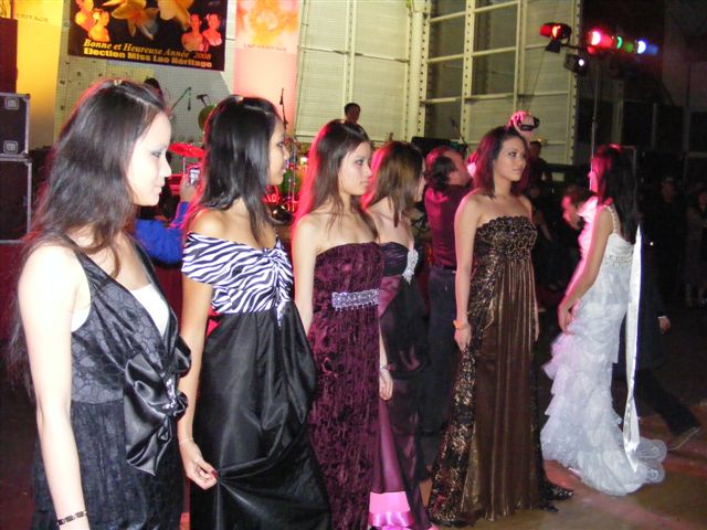 électionmissLao Paris311207 373.jpg